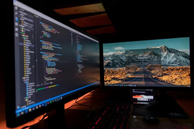 Analista de testes avaliando carreira em QA